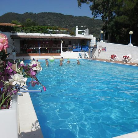 فاليرنا Hotel Torino المظهر الخارجي الصورة